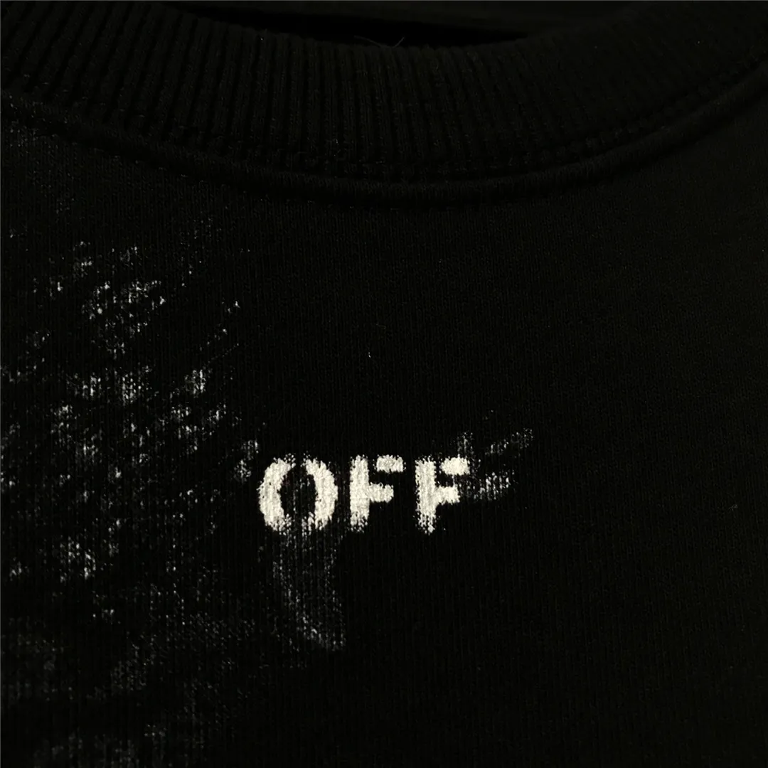 The top tested version OFFWHITE Starry Sky Fireworks, the strongest fireworks on earth, round neck pullover sweatshirt, 18-layer film heavy industry three-dimensional printing.  The fireworks color system is obtained through contrasting printing. There are eight panels in the whole body. Seven color sets and eight panels are printed in eight times. The first layer is gray, the second layer is white, the third layer is yellow, the fourth layer is green, the fifth layer is blue, the sixth layer is purple, the seventh layer is orange. The last layer is arrow paint printing. The seven colors are layered on each other, which will also create new colors. The arrows on the back and the front squares are first glued and then hung in four layers. The paint has an obvious concave and convex feeling. Quality speaks for itself in the details. The blue letters are electrostatic three-dimensional flocking. They are made separately and then printed through high-temperature thermal transfer. The difficulty is unprecedentedly high. I have made more than 80,000 pieces of fireworks series in total. More than half of the ones you see on the market are made by me!  Size chart